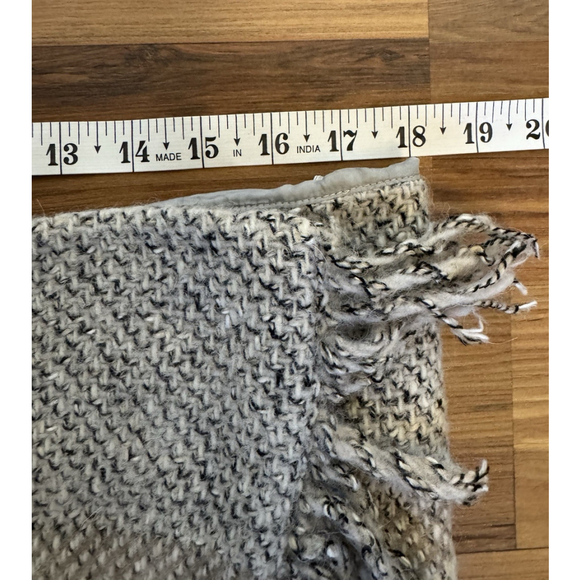 VTG Burberry London Wool Wrap Mini Skirt Y2K Plaid Fringe Quiet Luxury Preppy - Picture 10 of 11